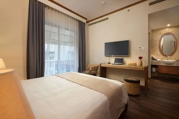 Deluxe Tek Büyük veya İki Ayrı Yataklı Oda, Balkon