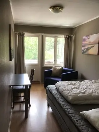 Tek Büyük Yataklı Oda, Balkon