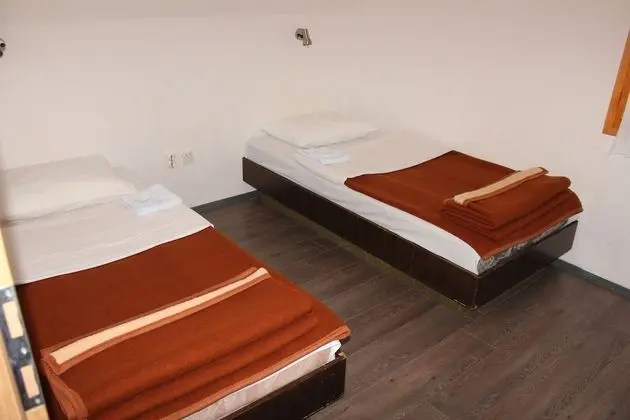 İki Ayrı Yataklı Oda