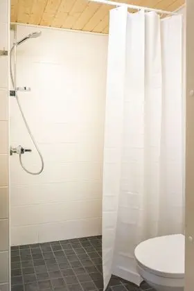 Business Tek Büyük Yataklı Oda