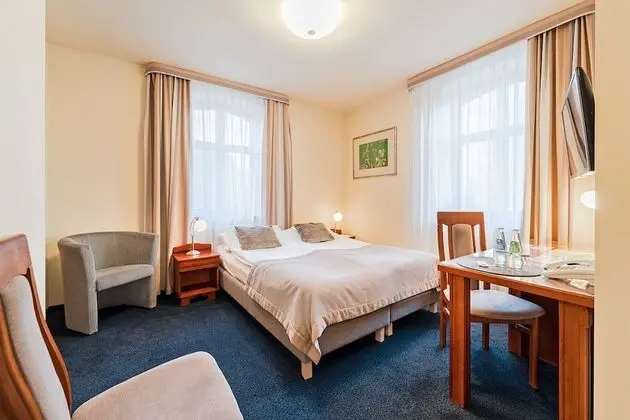 Standard Tek Büyük Yataklı Oda (1h spa access)