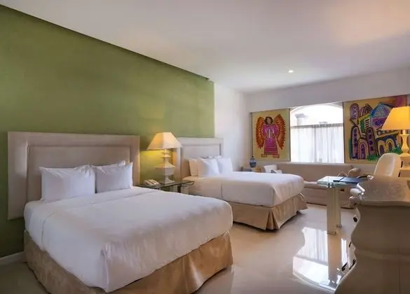 Grand Oda, 2 Çift Kişilik Yatak