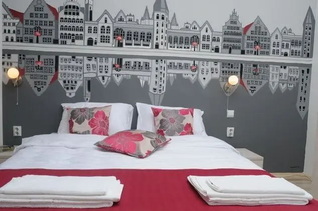 Deluxe Dört Kişilik Oda