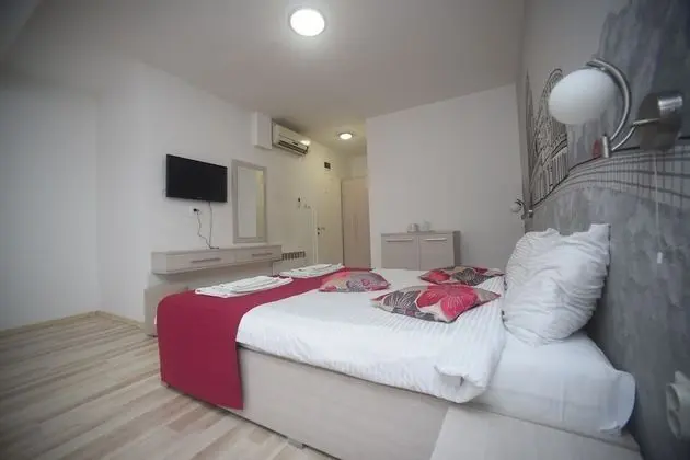 Deluxe Dört Kişilik Oda