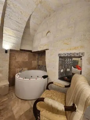 Superior, Avlu Manzaralı, Jakuzili (2 Kişilik)