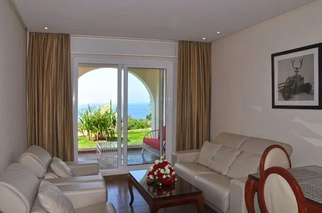 Apart Daire, 2 Yatak Odası, Deniz Manzaralı