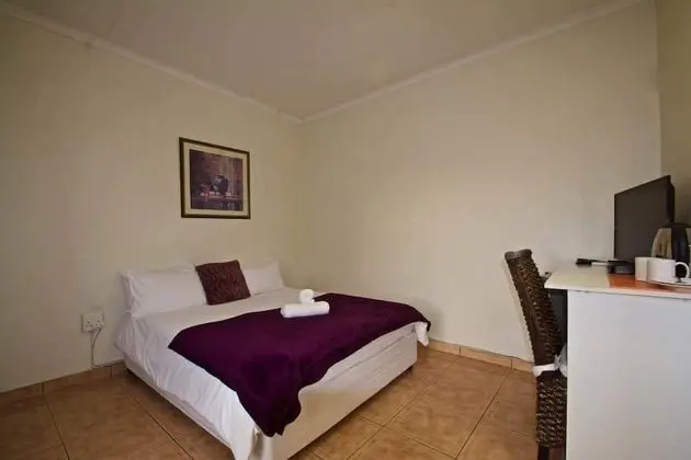 Tek Büyük Yataklı Oda