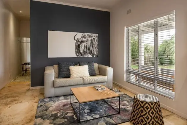 Luxury Oda (Luxury Family Room - Pool 6)