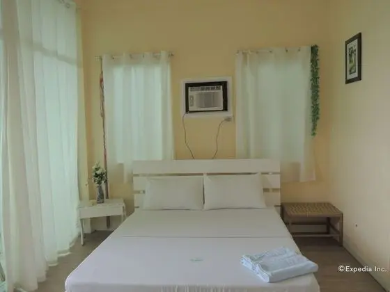 Sunrise Deluxe Room