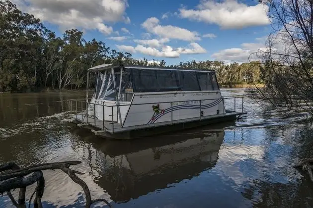 Stüdyo (Camping Boat)