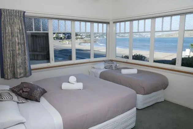 Standard Oda, 1 Yatak Odası, Ortak Banyo (Seafront Queen)