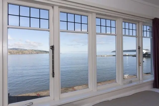 Standard Oda, 1 Yatak Odası, Ortak Banyo (Seafront Queen)