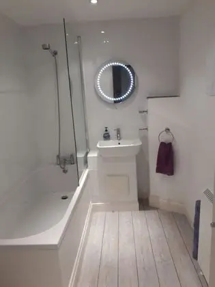 Deluxe Tek Büyük Yataklı Oda, 2 Banyolu