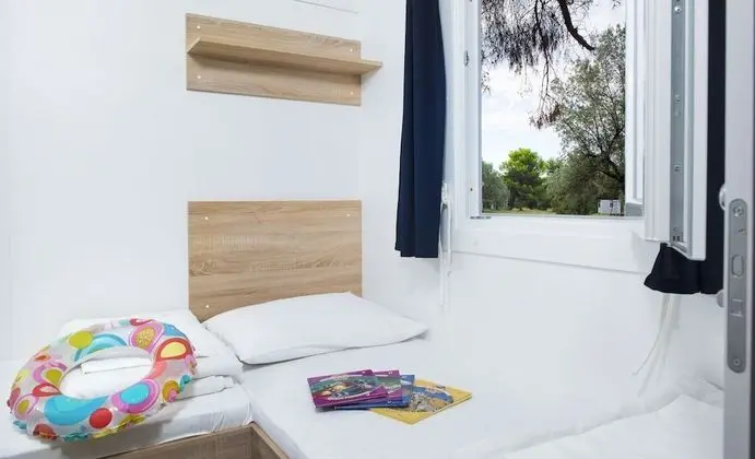 Standard Karavan, 2 Yatak Odası, Teras