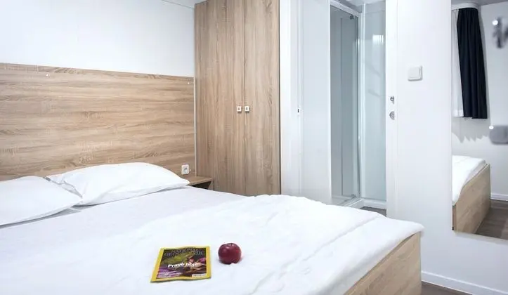 Standard Karavan, 2 Yatak Odası, Teras