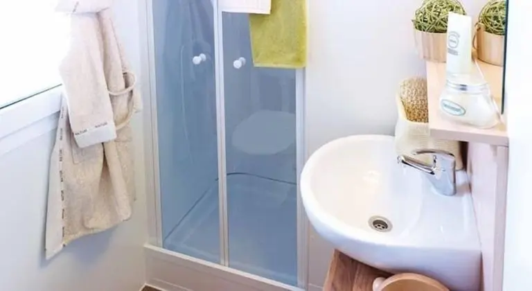 Karavan, 2 Yatak Odası, Teras, Havuz Manzaralı