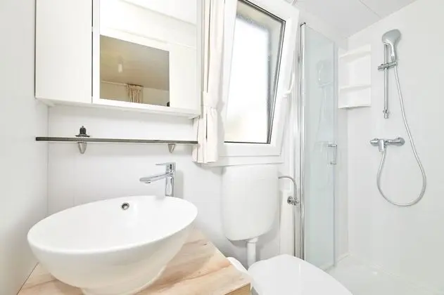 Premium Karavan
