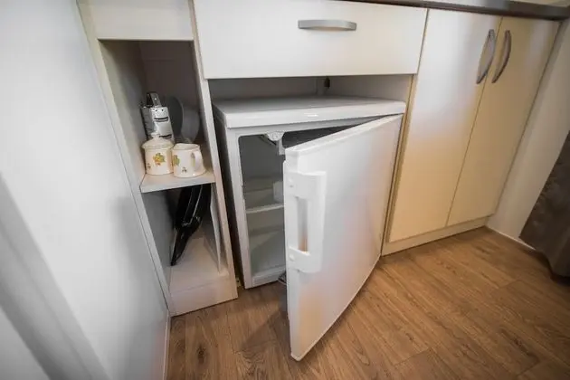 Karavan, 1 Yatak Odası, Göl Manzaralı