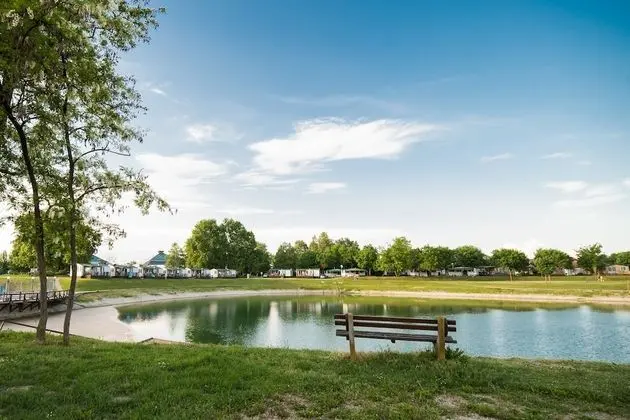 Karavan, 1 Yatak Odası, Göl Manzaralı