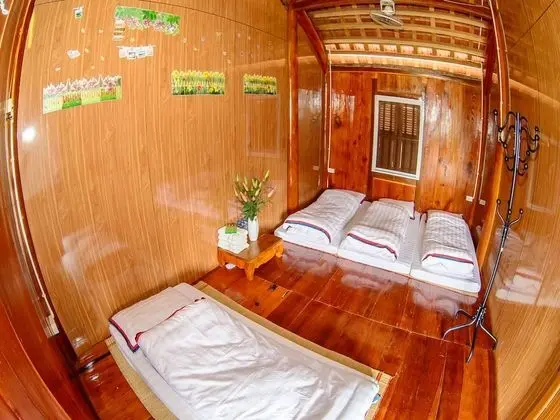 Comfort Üç Kişilik Oda (Japanese Style Homestay)