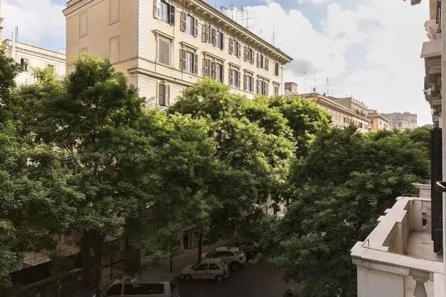 Apart Daire, 4 Yatak Odası, 2 Banyolu