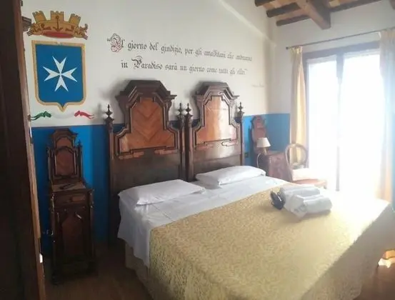 Tek Büyük Yataklı Oda, Veranda