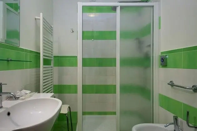 İki Ayrı Yataklı Oda, 2 Tek Kişilik Yatak