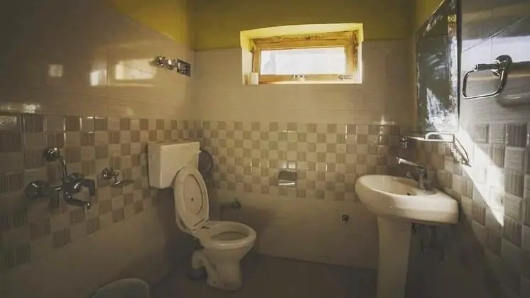 4 Bed Mixed Dorm