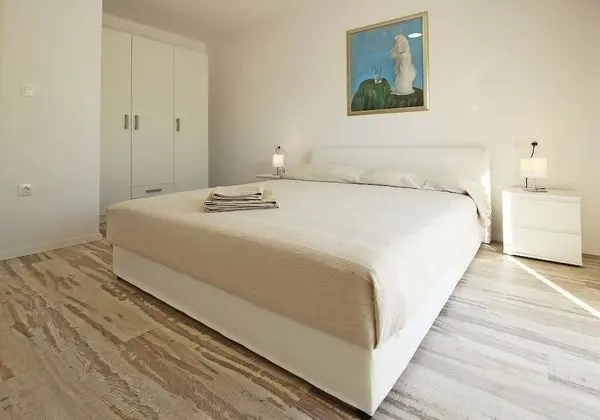 Apart Daire, Bahçe Manzaralı