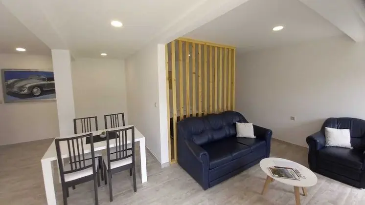 Apart Daire, Dağ Manzaralı