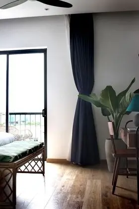 Süit, Balkon
