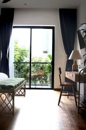 Süit, Balkon