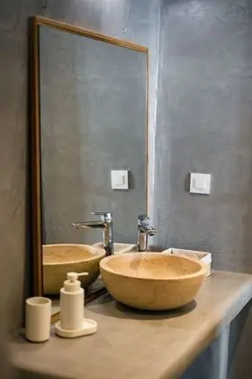 Alpha Suite
