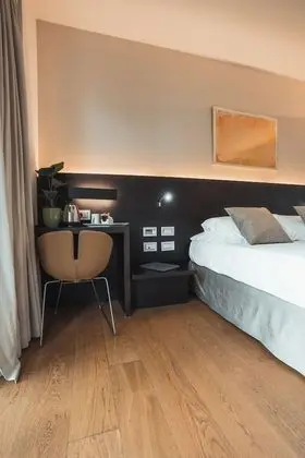 Standard Tek Büyük veya İki Ayrı Yataklı Oda, Bahçe Manzaralı