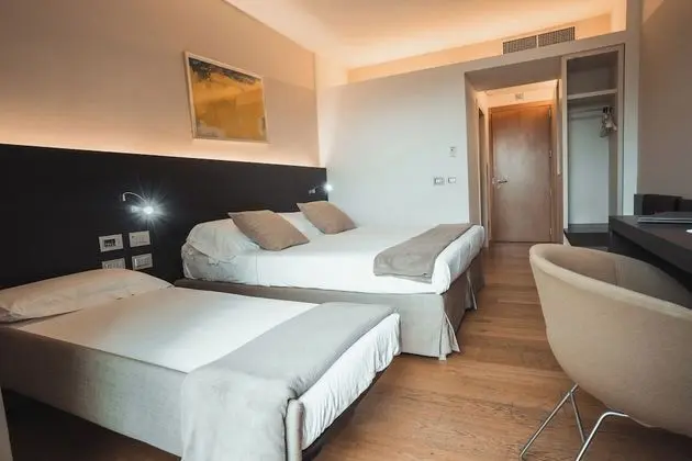 Standard Üç Kişilik Oda