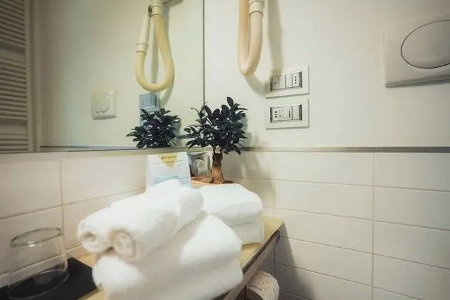 Superior Üç Kişilik Oda, Bahçe Manzaralı