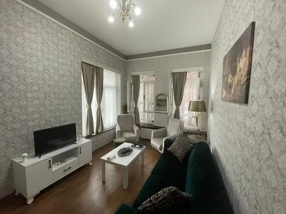 Elite Suite