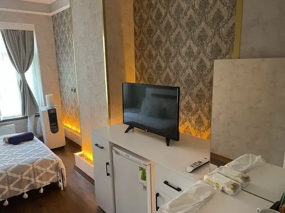 Suite, 1 Double Bed with Sofa bed, Garden View