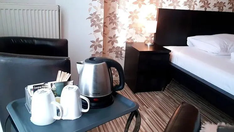 Comfort Tek Büyük Yataklı Oda