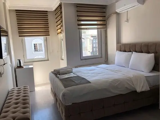 Deluxe Single Room