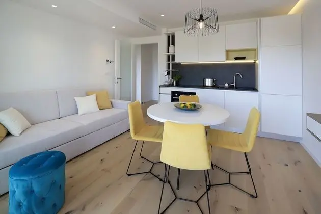 Apart Daire, Deniz Manzaralı (M1)