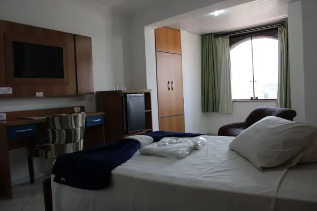 Tek Büyük Yataklı Oda, 1 Çift Kişilik Yatak