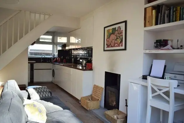 Ev (3 Bedrooms)
