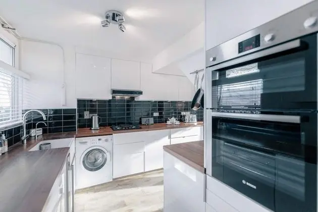 Ev (3 Bedrooms)