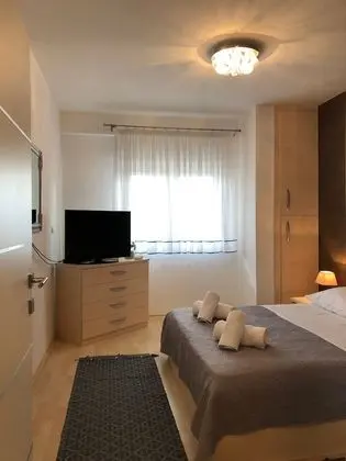 Apart Daire, 4 Yatak Odası (Split Level)