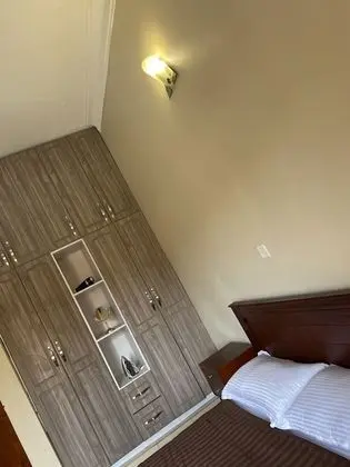 Apart Daire, 1 En Büyük (King) Boy Yatak