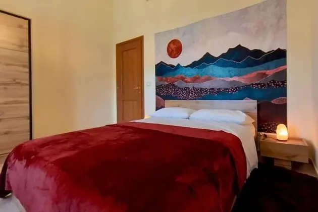 Apart Daire, 1 Büyük (Queen) Boy Yatak