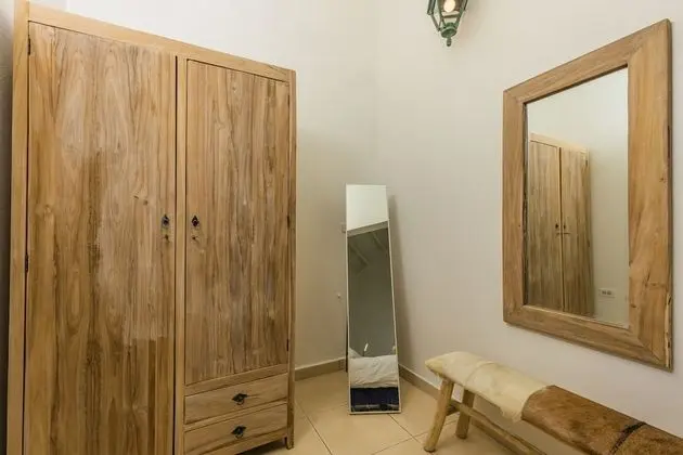 Superior Apart Daire, 2 Yatak Odası, Havuz Manzaralı, Havuz Kenarı