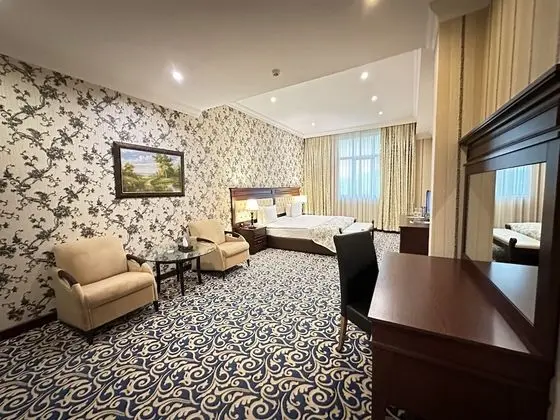 Superior Tek Büyük veya İki Ayrı Yataklı Oda