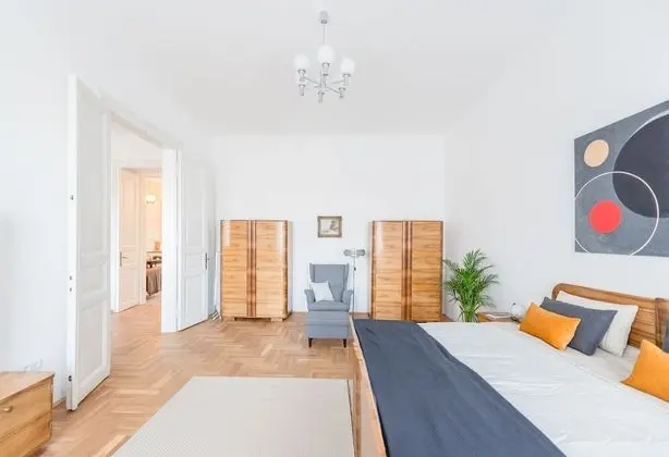 Apart Daire, 1 Yatak Odası (Hevesi Sandor square 1, 1077 Budapest)